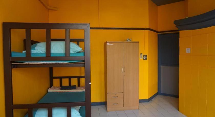 בנגקוק Oyo 730 Meedee Hostel מראה חיצוני תמונה