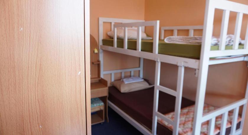 בנגקוק Oyo 730 Meedee Hostel מראה חיצוני תמונה